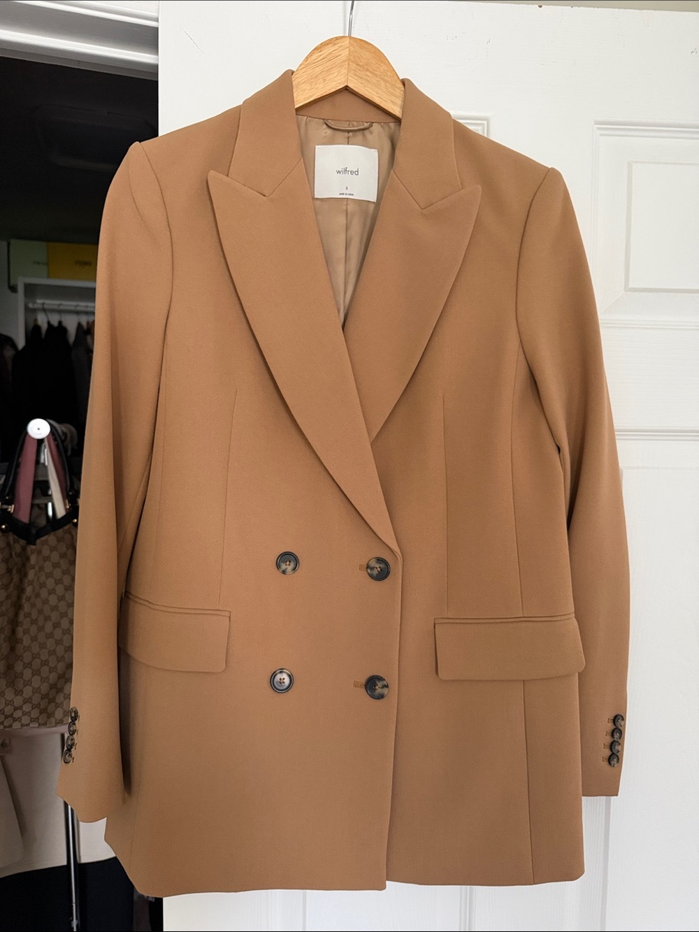 WILFRED Double Breasted Blazer Margaux Blazer Size 4 Classic Camel Color ARITZIA